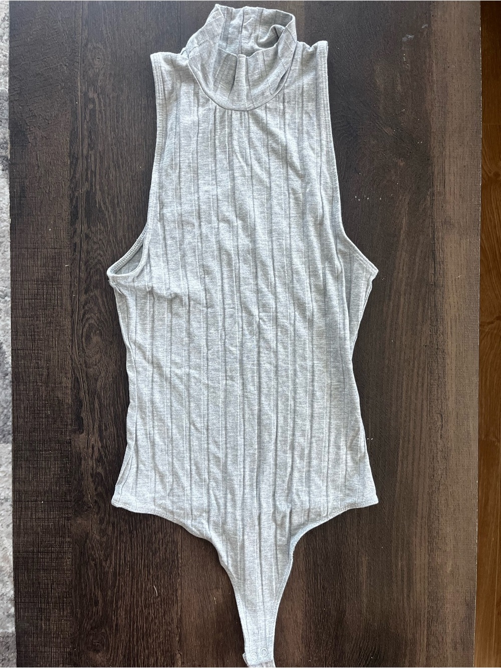 Aritzia Wilfred Free Sleeveless Ribbed Mock Neck One-Piece Bodysuit